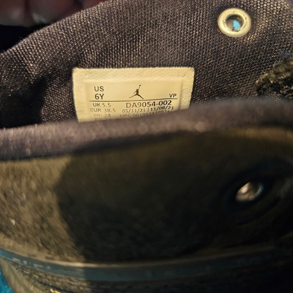 Nike Air Jordan "heatwave" youth size 6 multicolor - Picture 5 of 8